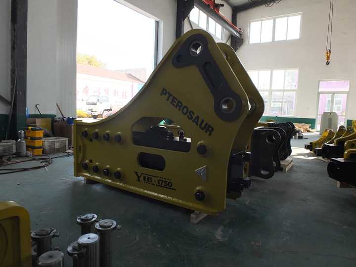 side type hydraulic breakers for